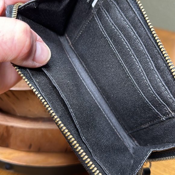 COACH Crossgrain Leather Zip Around Small Wallet/Wristlet - Picture 10 of 12